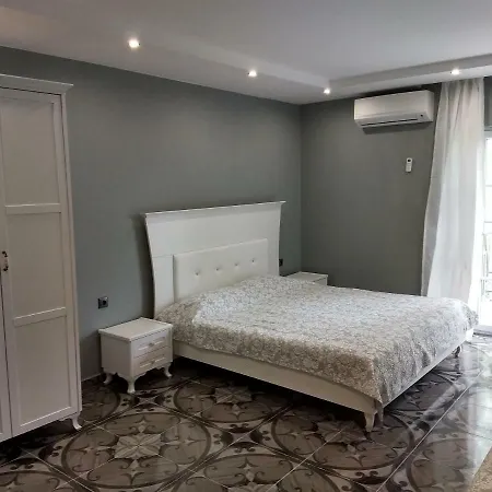 Apart-hotel St. Sofia - Official